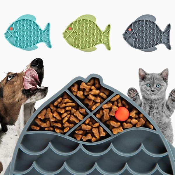 Силиконовый коврик для лизания для собак Derby Fish Shaped Dog Lick Mat PF0051-3 grey фото